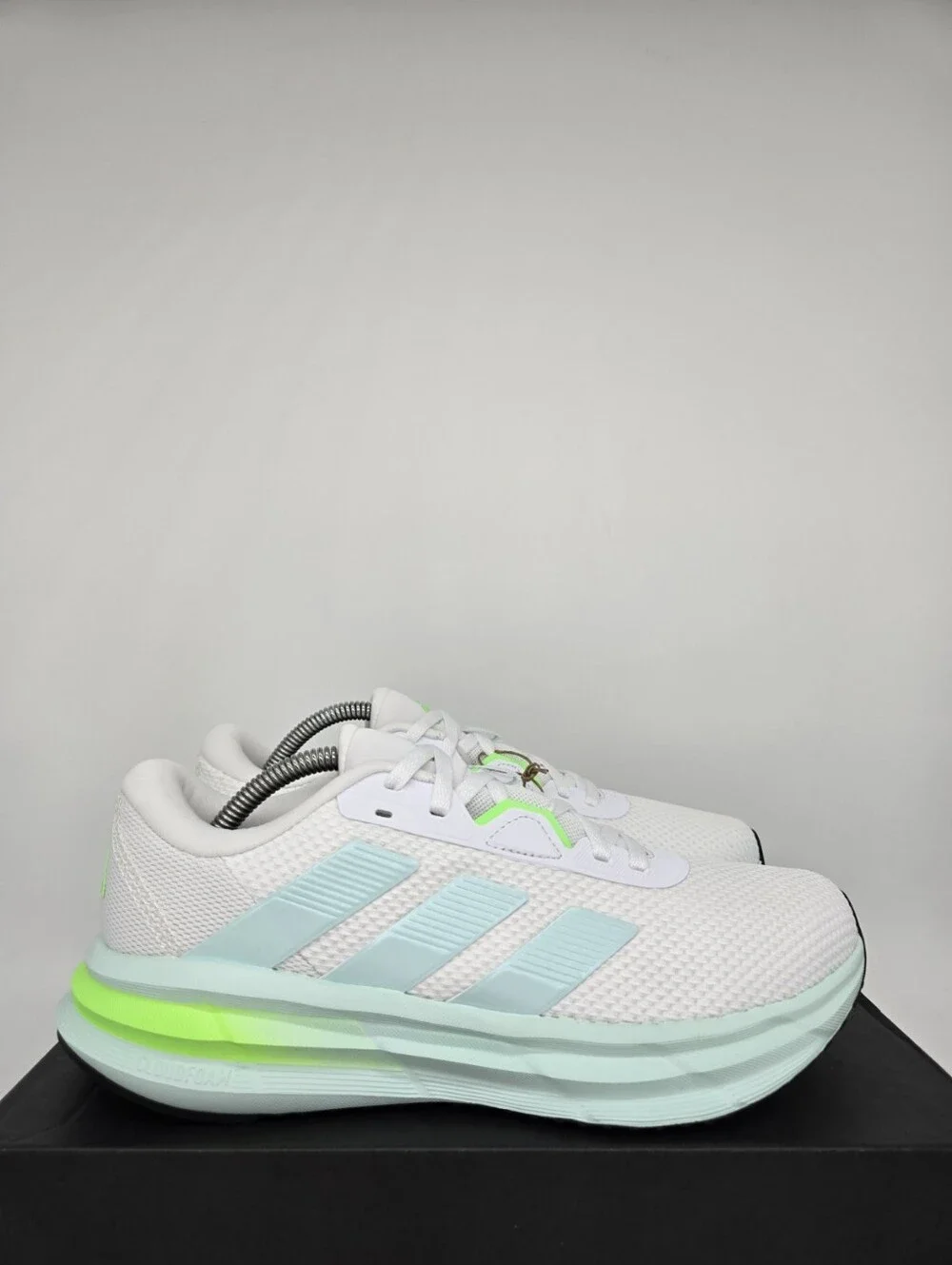 adidas Women's Galaxy 7 JQ2610 Cloud White Halo Mint Lime Running Shoes Size 8